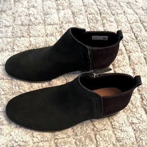 TOMS Black Suede/Tex Velour Mix Women’s Deia Bootie Size 9